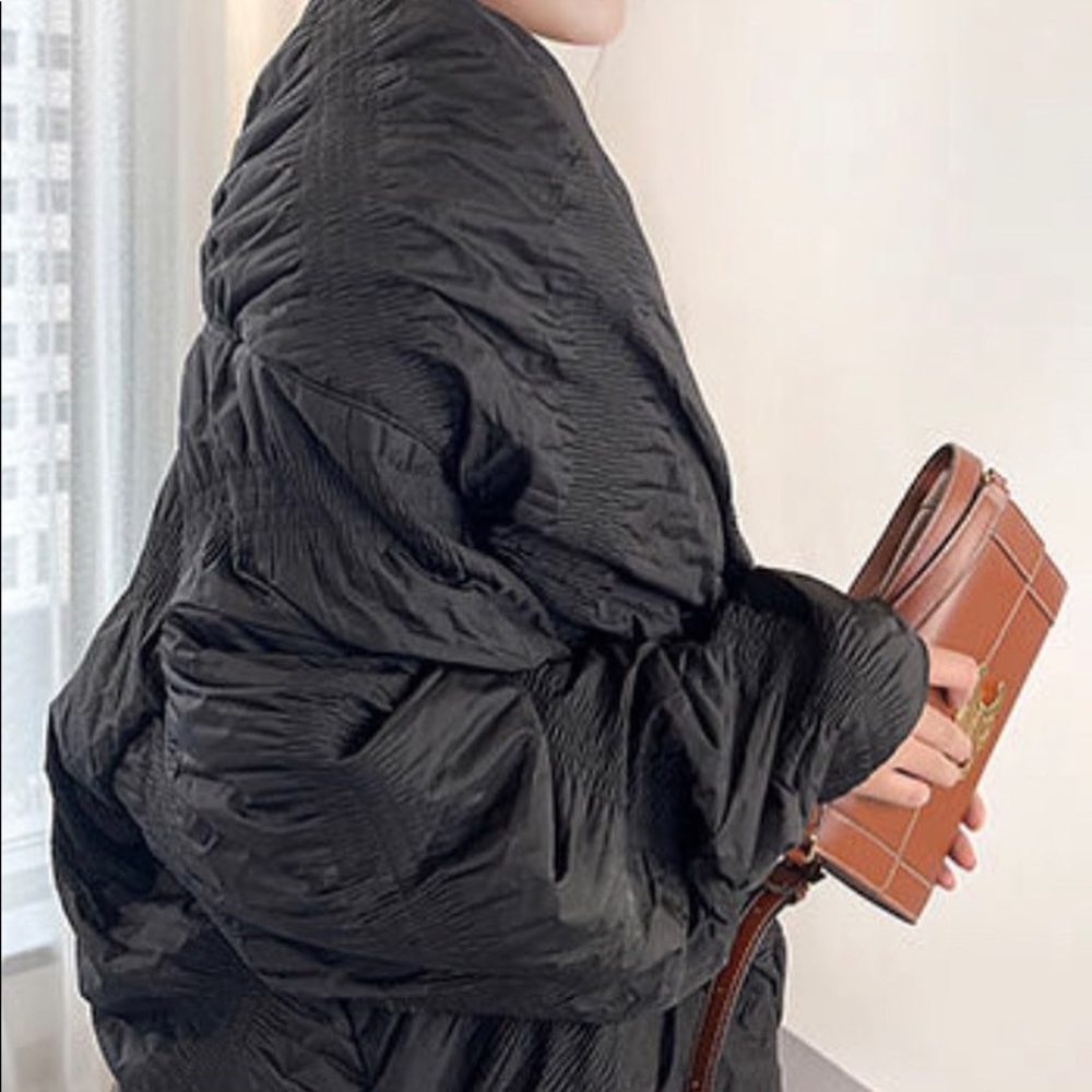Pleats puffer jacket - Picture 4 of 6